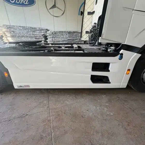 FORD F MAX AÇILIR DEPO YANLIĞI